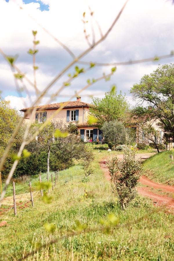 Domaine De Montbarri Bed and Breakfast La Tour-sur-Orb Exteriör bild